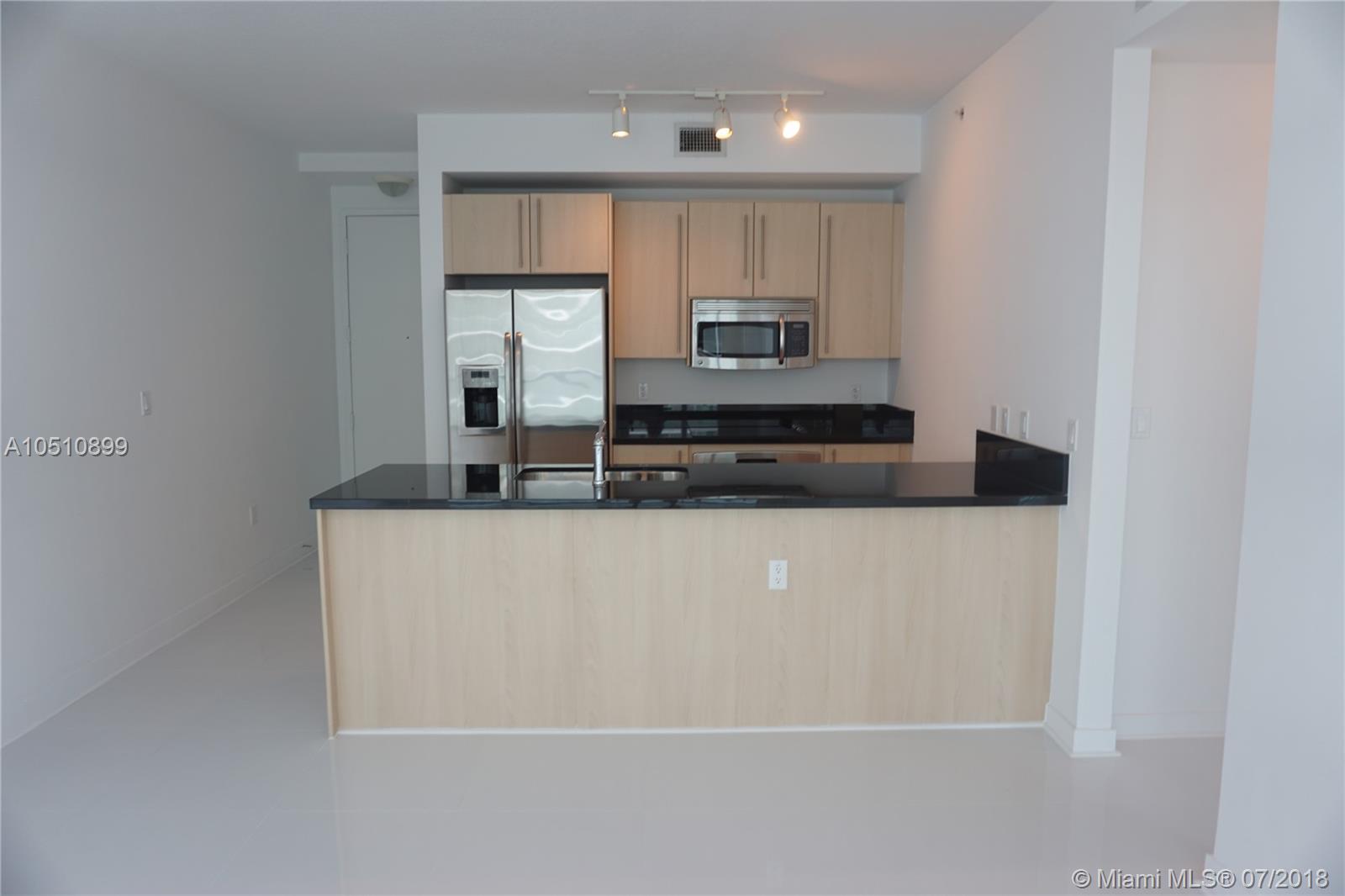 THE AXIS ON BRICKELL II C - Residential Lease