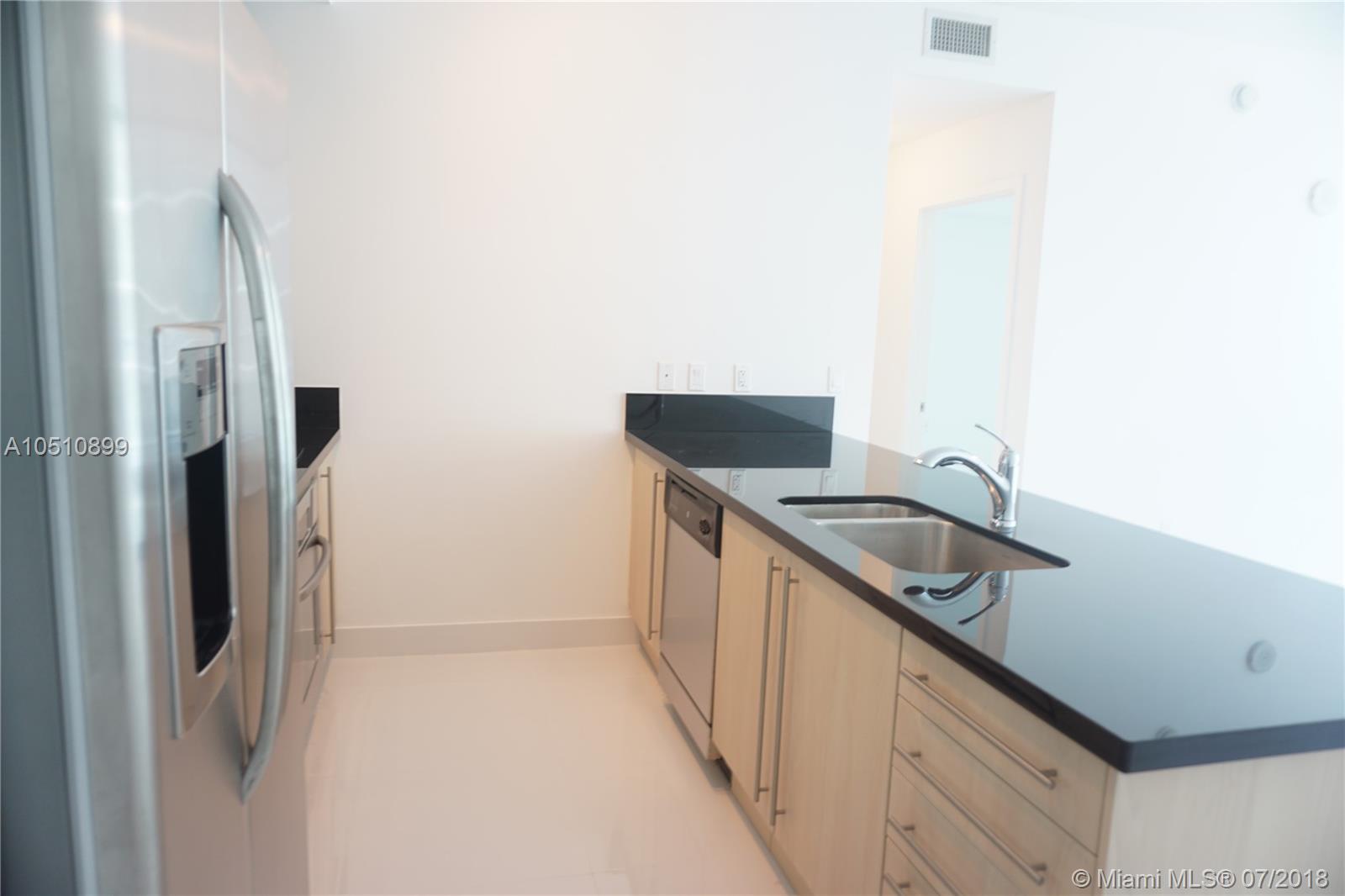 THE AXIS ON BRICKELL II C - Residential Lease