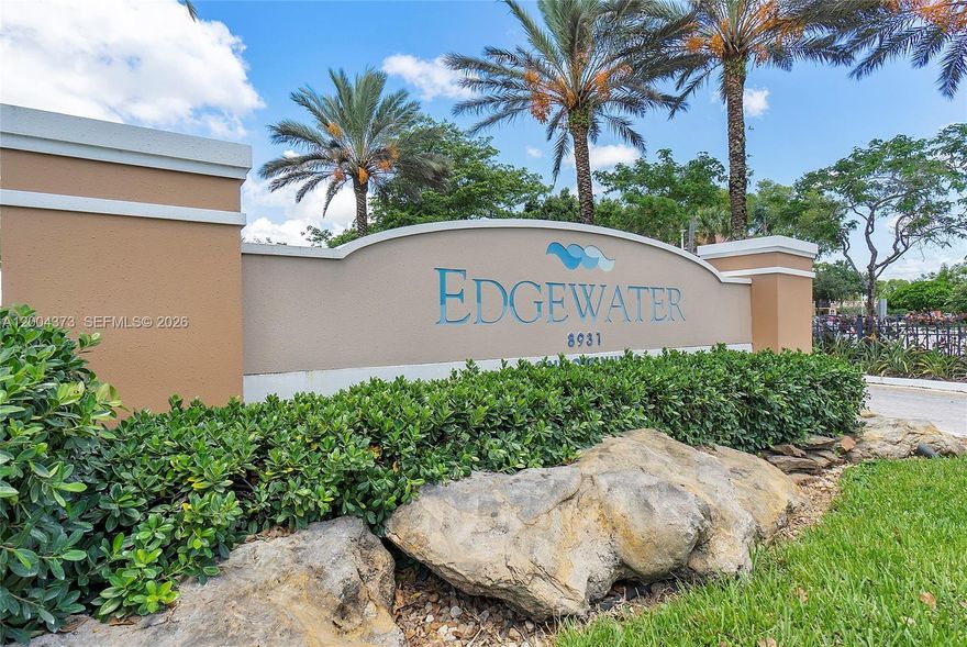 Beautiful updated Large 3 bedroom, 2 bath unit in desirable gated community of Edgewater. updated eat-in kitchen, living-room/dining room. Primary bedroom has en-suite bathroom with walk-in shower and large walk-in closet. Split-bedroom plan. Separate full size laundry room inside unit. Stainless steel appliances. Community has two pools,gym, tennis court, children's play area, billiard room, clubhouse, BBQ area, and on-site property management.Near major roads arteries, restaurants, shops, schools and more.  Tenant occupied until May 06, showing requires 24 hours notification, on weekends only.