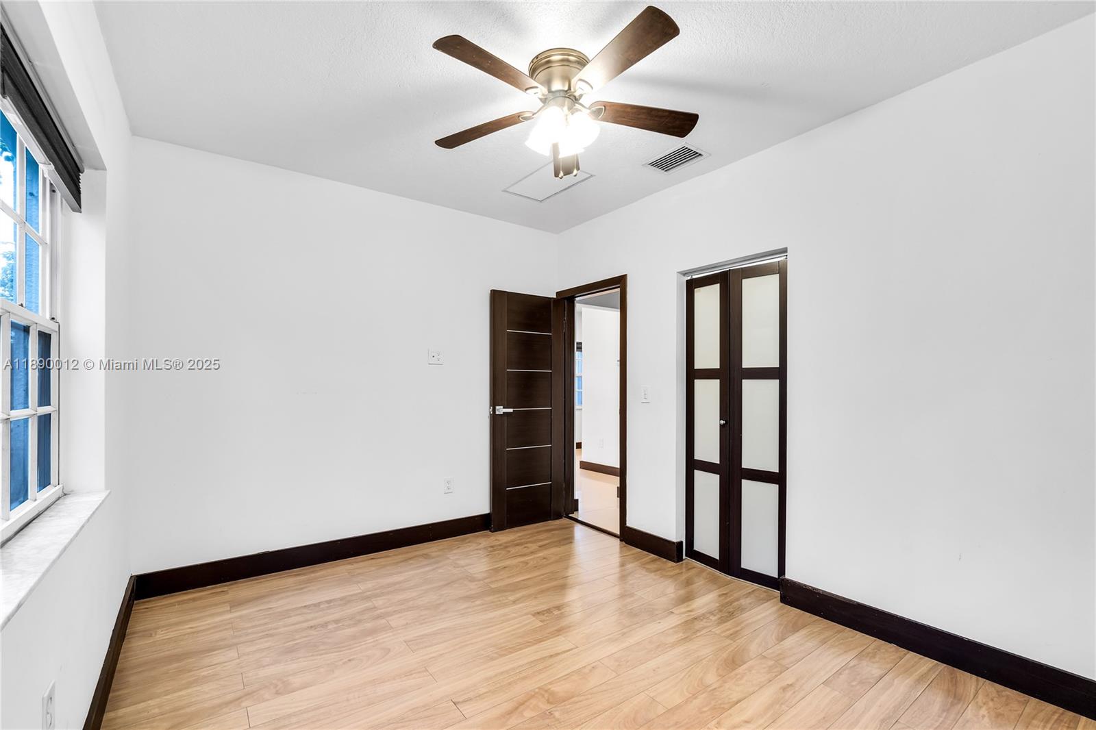 OASIS ON THE BEACH CONDO - Residential Lease