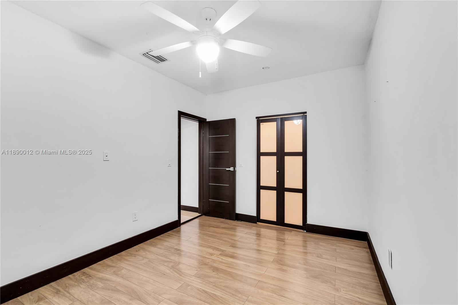 OASIS ON THE BEACH CONDO - Residential Lease