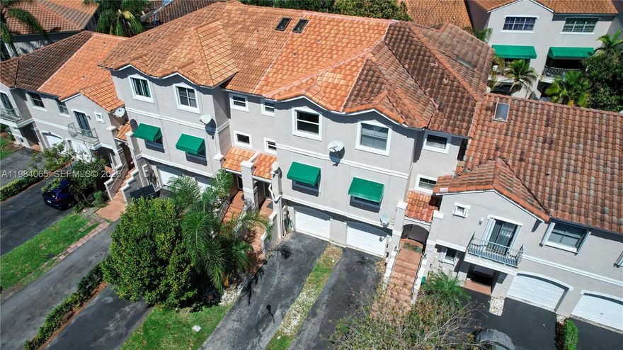 Beautifully updated 3-bedroom, 3-bathroom townhouse located in Sunrise, FL. This spacious home offers 2,010 square feet of living space providing a comfortable layout perfect for modern living. The property features a brand-new roof, impact storm windows and doors, and a new sunroof, offering both style and protection. The home has also been upgraded with new appliances, making the kitchen move-in ready. With generous living areas and thoughtful upgrades throughout, this townhouse is an excellent opportunity in a desirable Sunrise location.
Close to all Major HWY 
Close Sawgrass Mills Mall