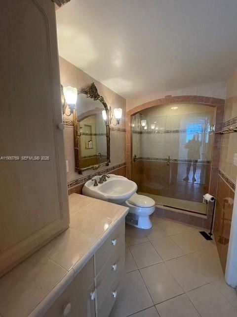 ROYAL ATLANTIC CONDO - Land