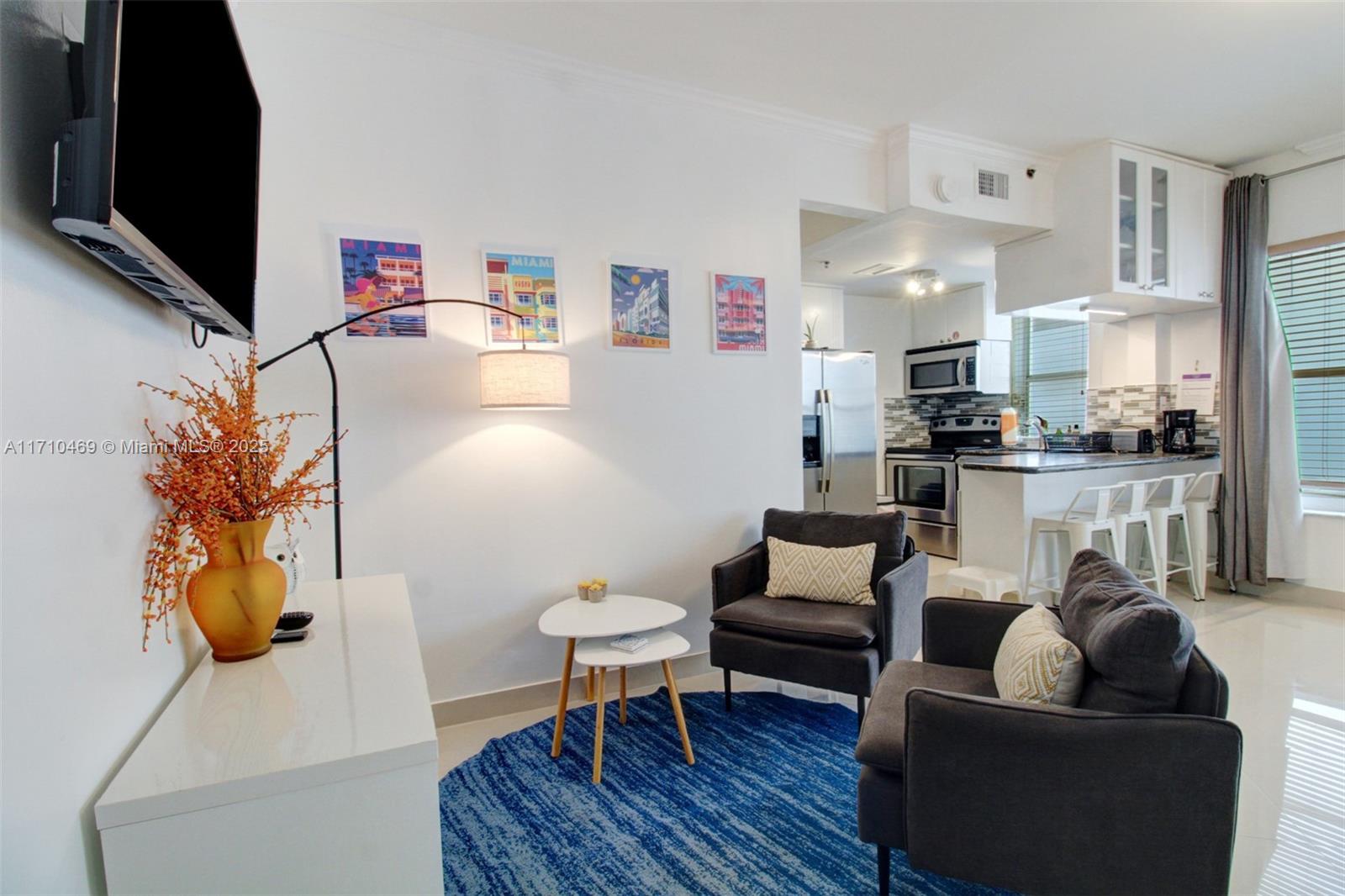 918 Ocean Dr 201