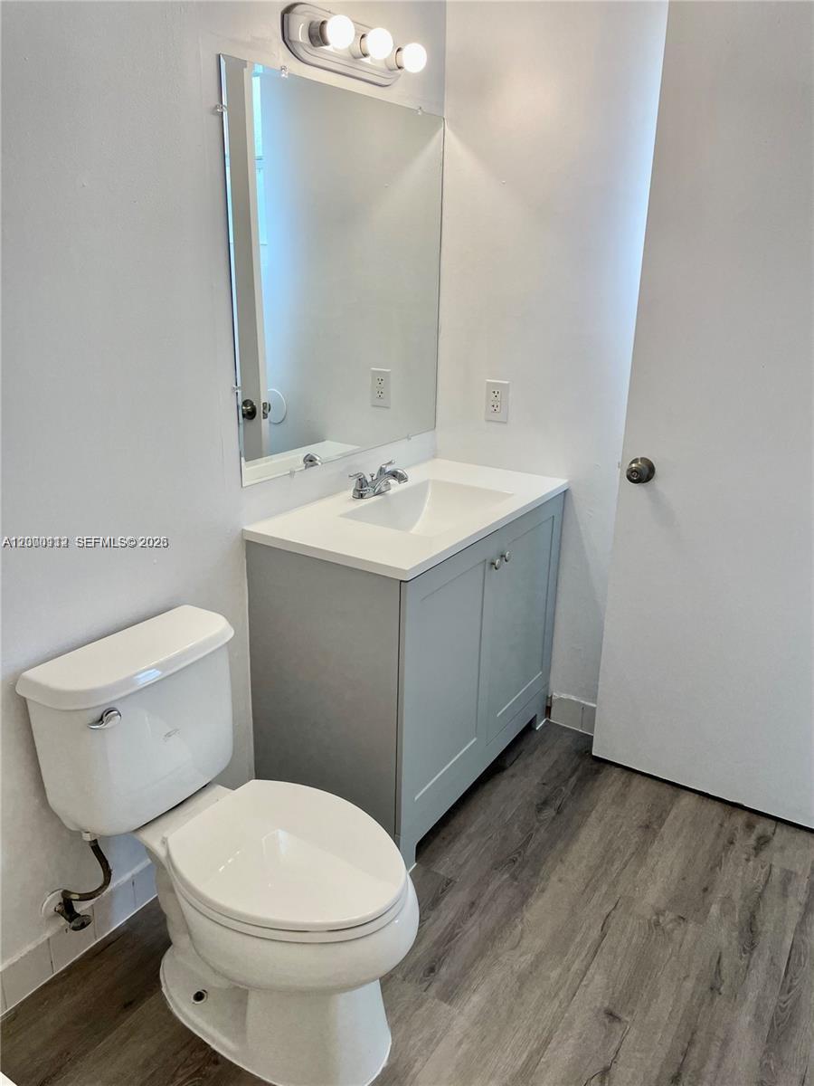 TENALLA OCEAN FARMS - Residential Lease