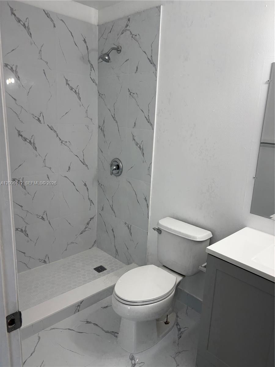 TENALLA OCEAN FARMS - Residential Lease