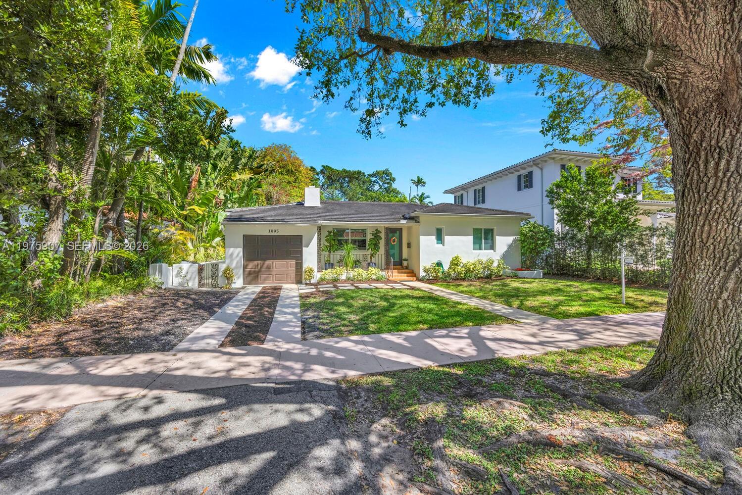 CORAL GABLES GRANADA SEC - Residential