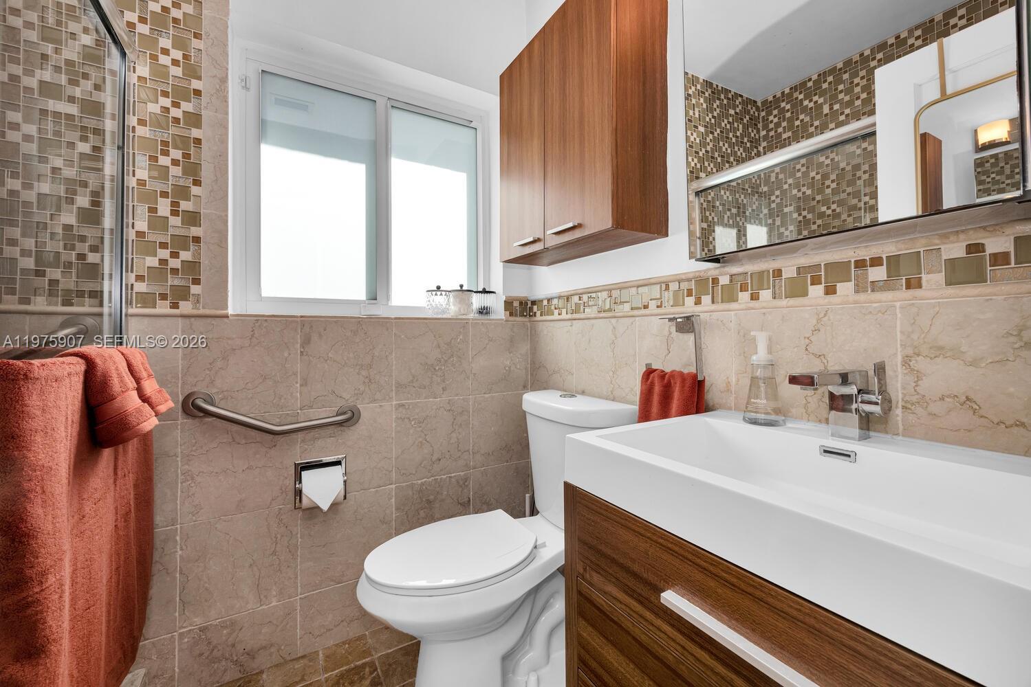 CORAL GABLES GRANADA SEC - Residential