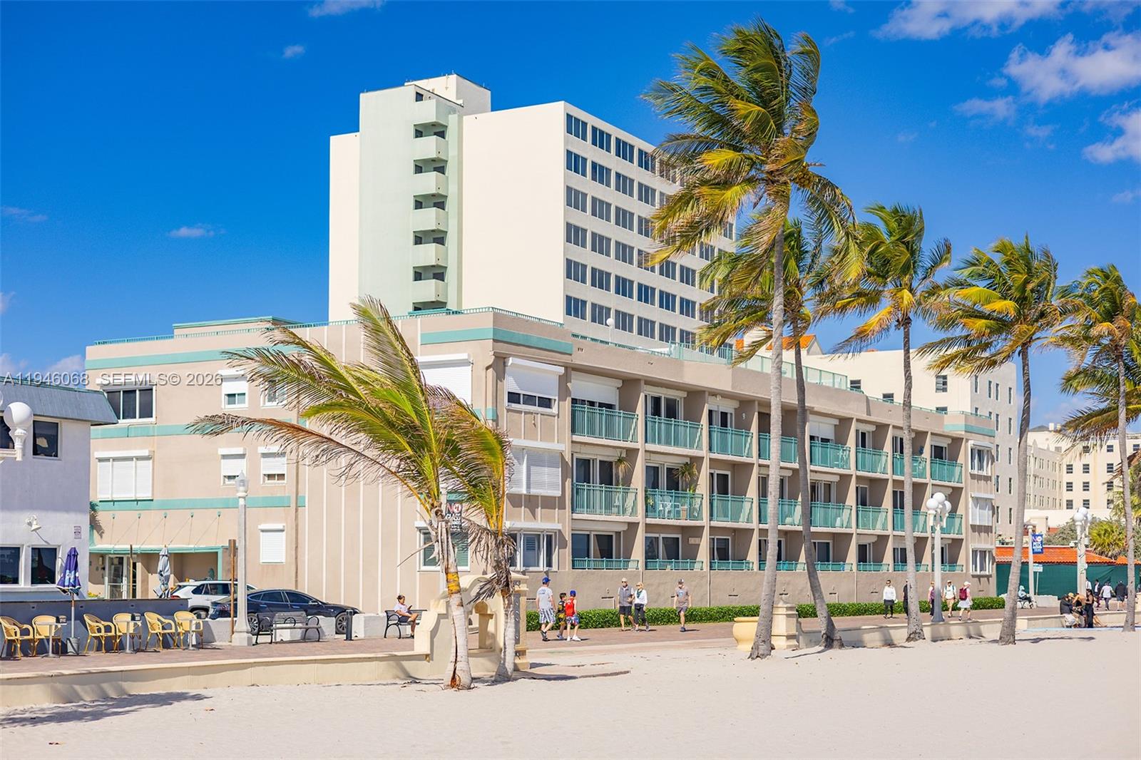 SEAHORSE OCEANSIDE APARTM - Residential