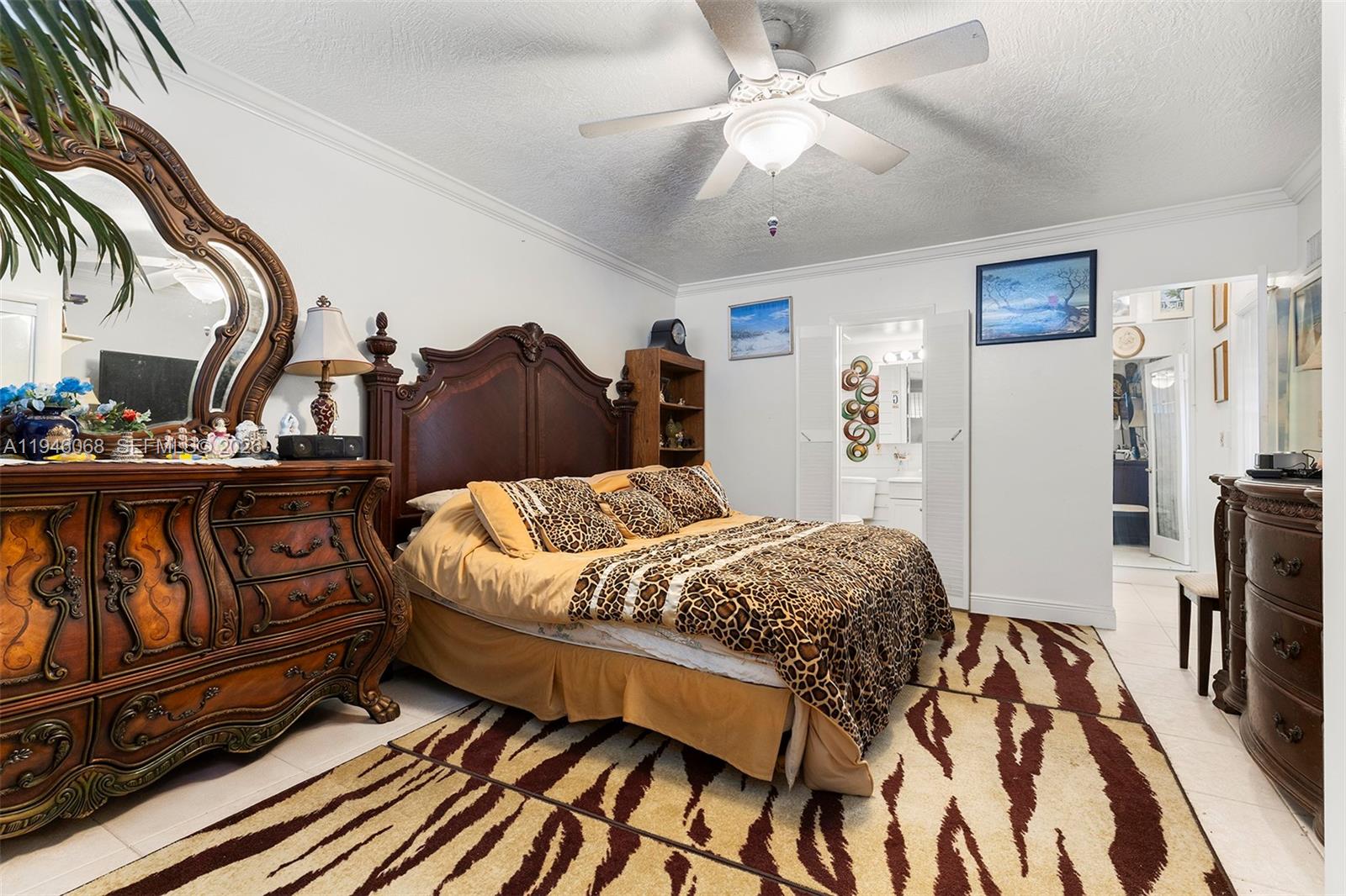 SEAHORSE OCEANSIDE APARTM - Residential