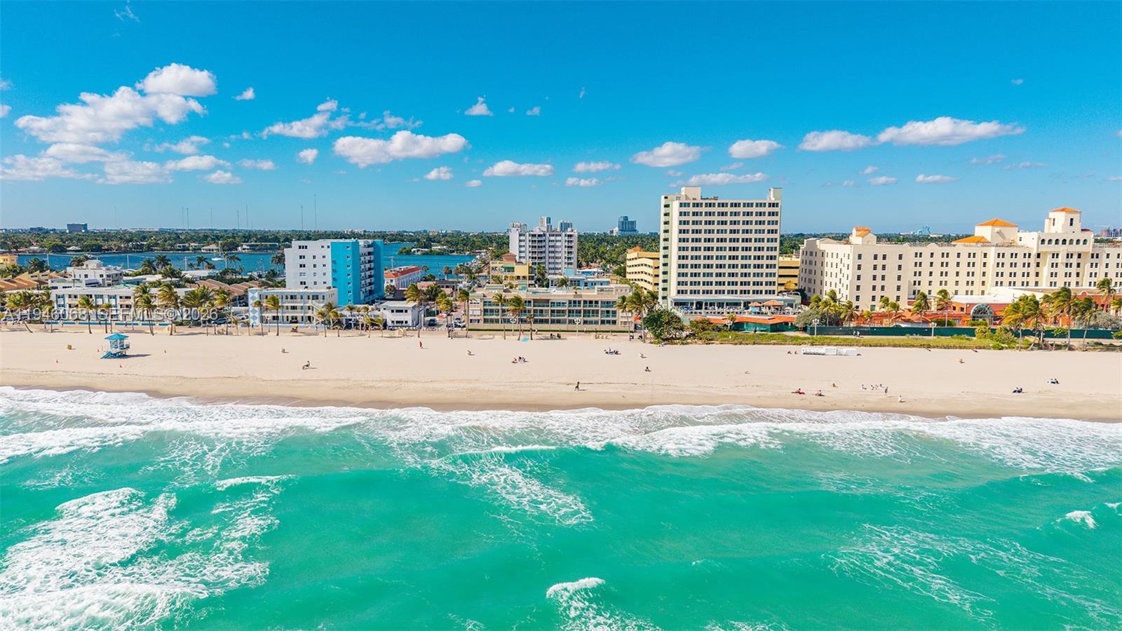 SEAHORSE OCEANSIDE APARTM - Residential