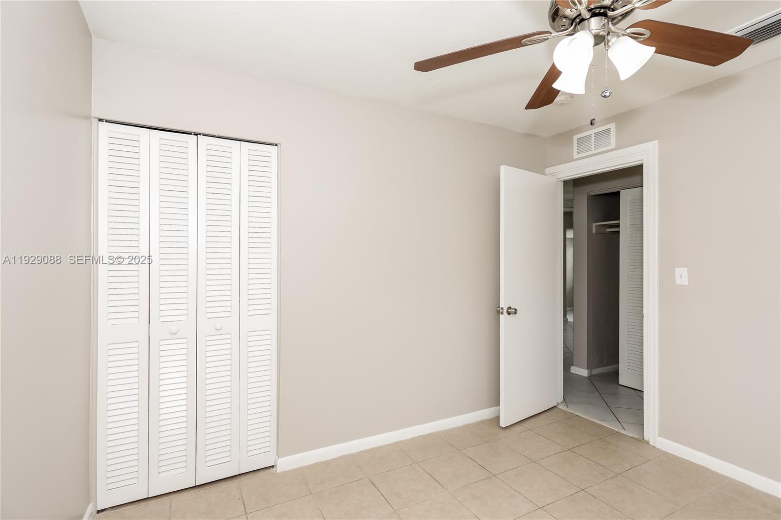 COLLIER MANOR FIRST ADD - Residential Lease