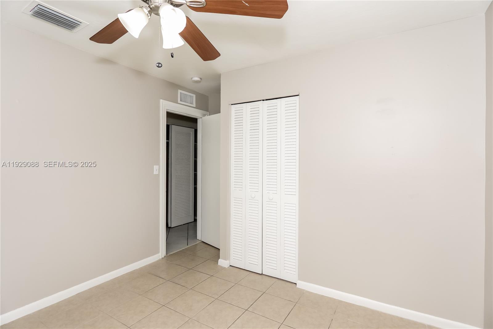 COLLIER MANOR FIRST ADD - Residential Lease