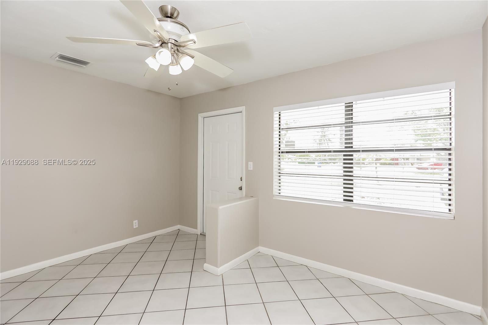 COLLIER MANOR FIRST ADD - Residential Lease