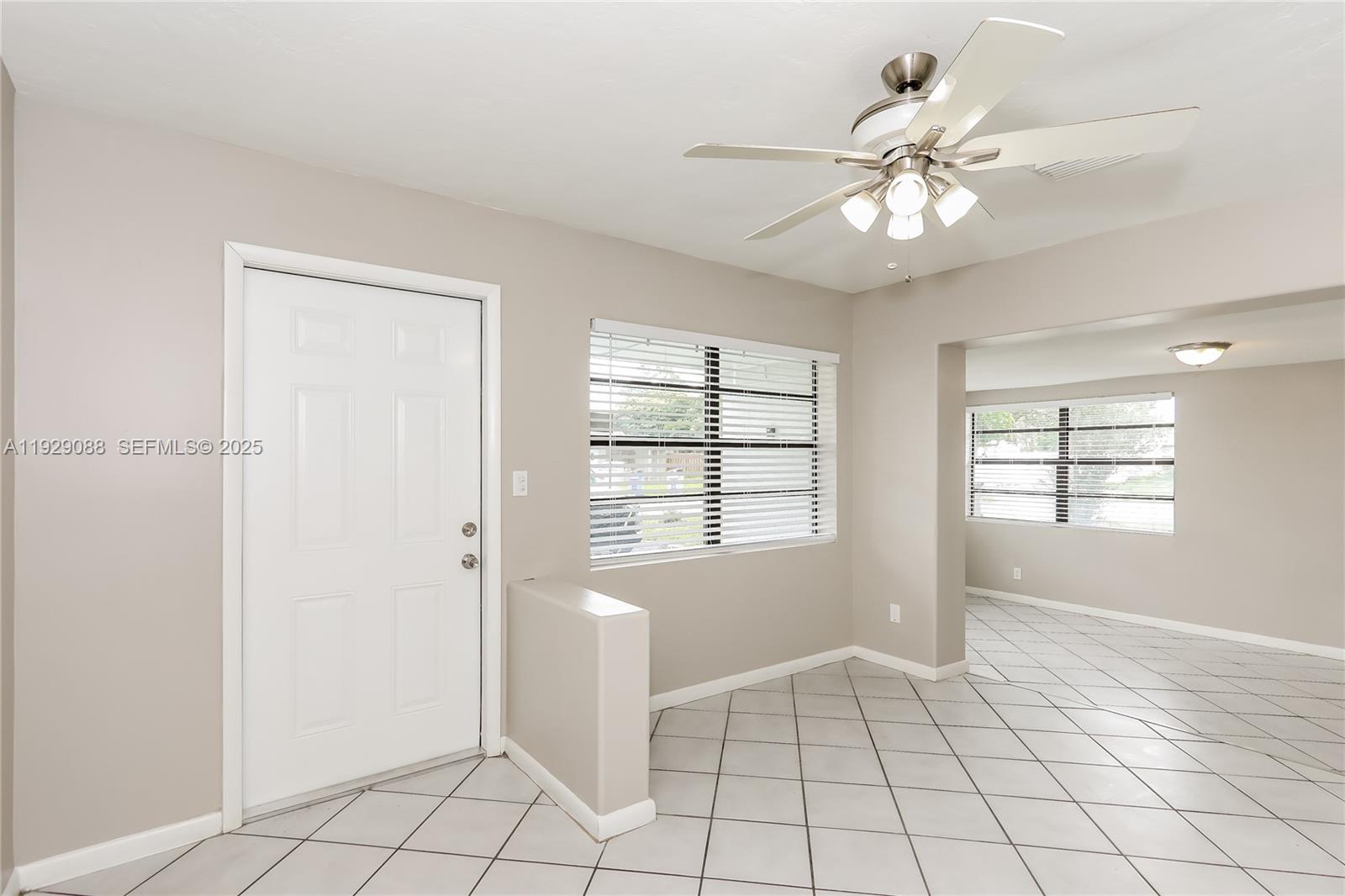 COLLIER MANOR FIRST ADD - Residential Lease