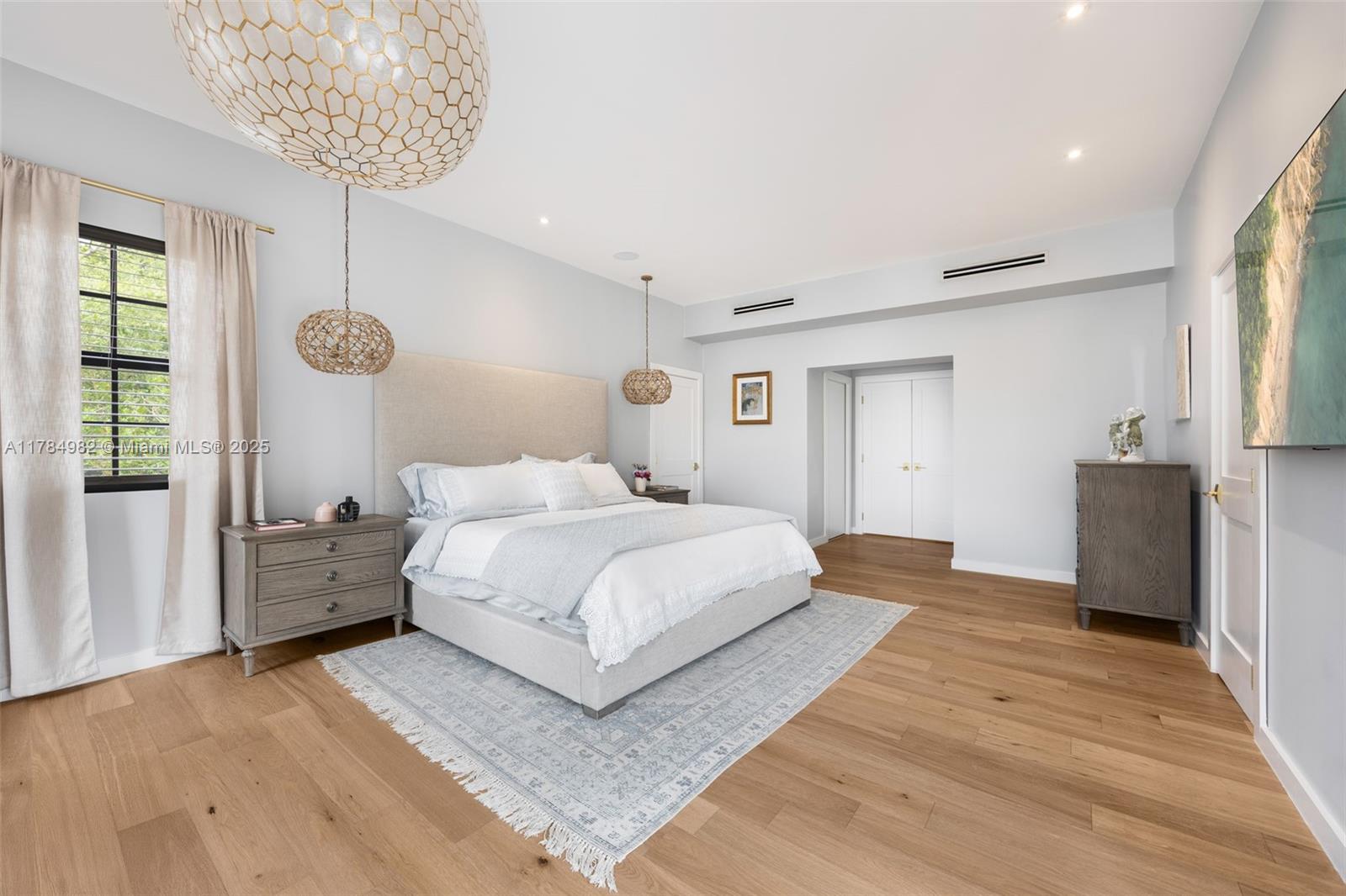 AMD & CORR PLAT OF SUNRIS - Residential