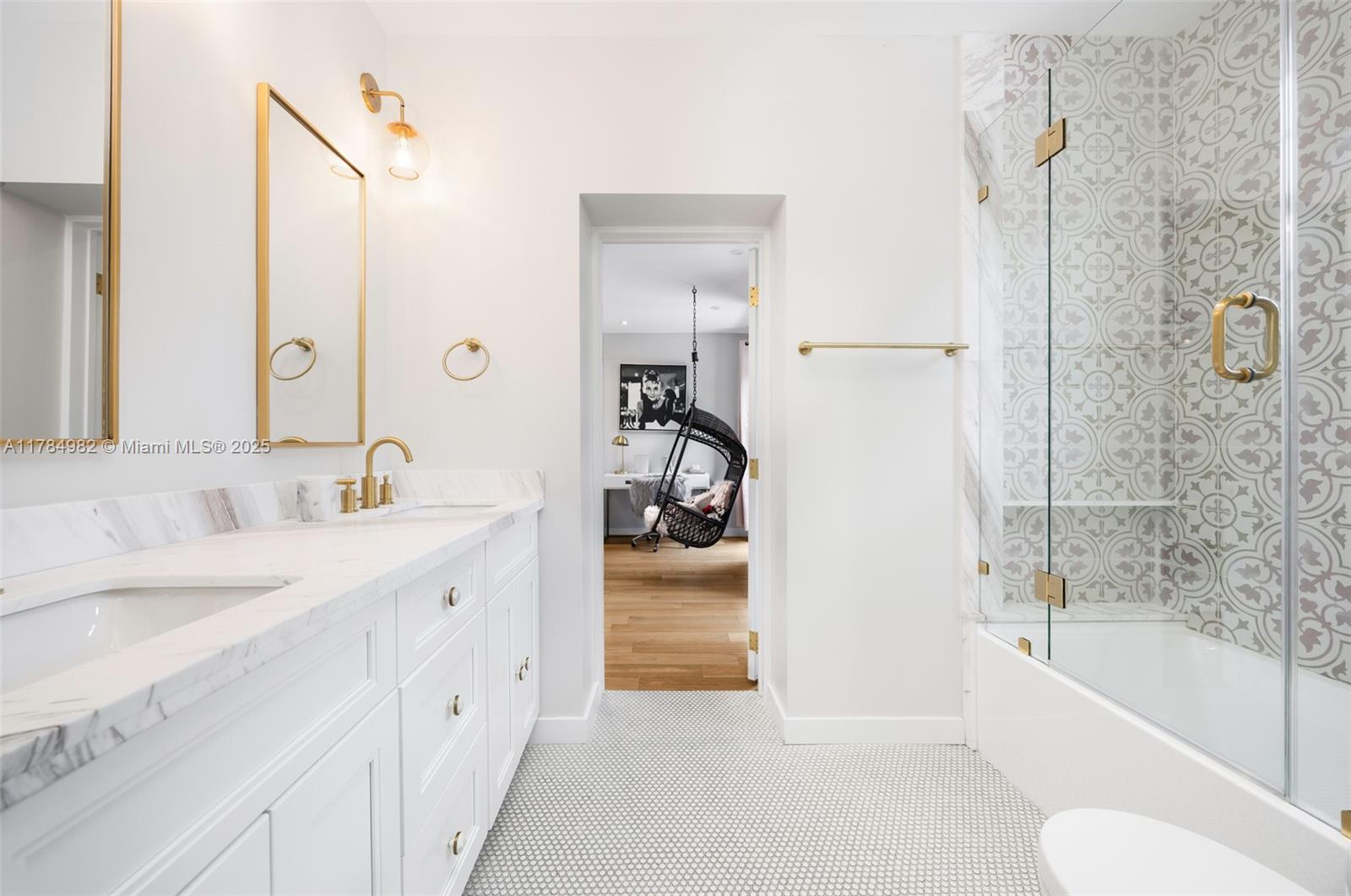 AMD & CORR PLAT OF SUNRIS - Residential