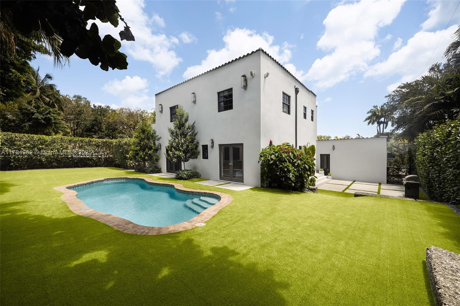 AMD & CORR PLAT OF SUNRIS - Residential