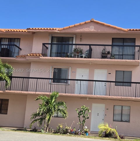 Photo of 2174 W 60th St #17205, Hialeah, FL 33016 (MLS # A12041682)