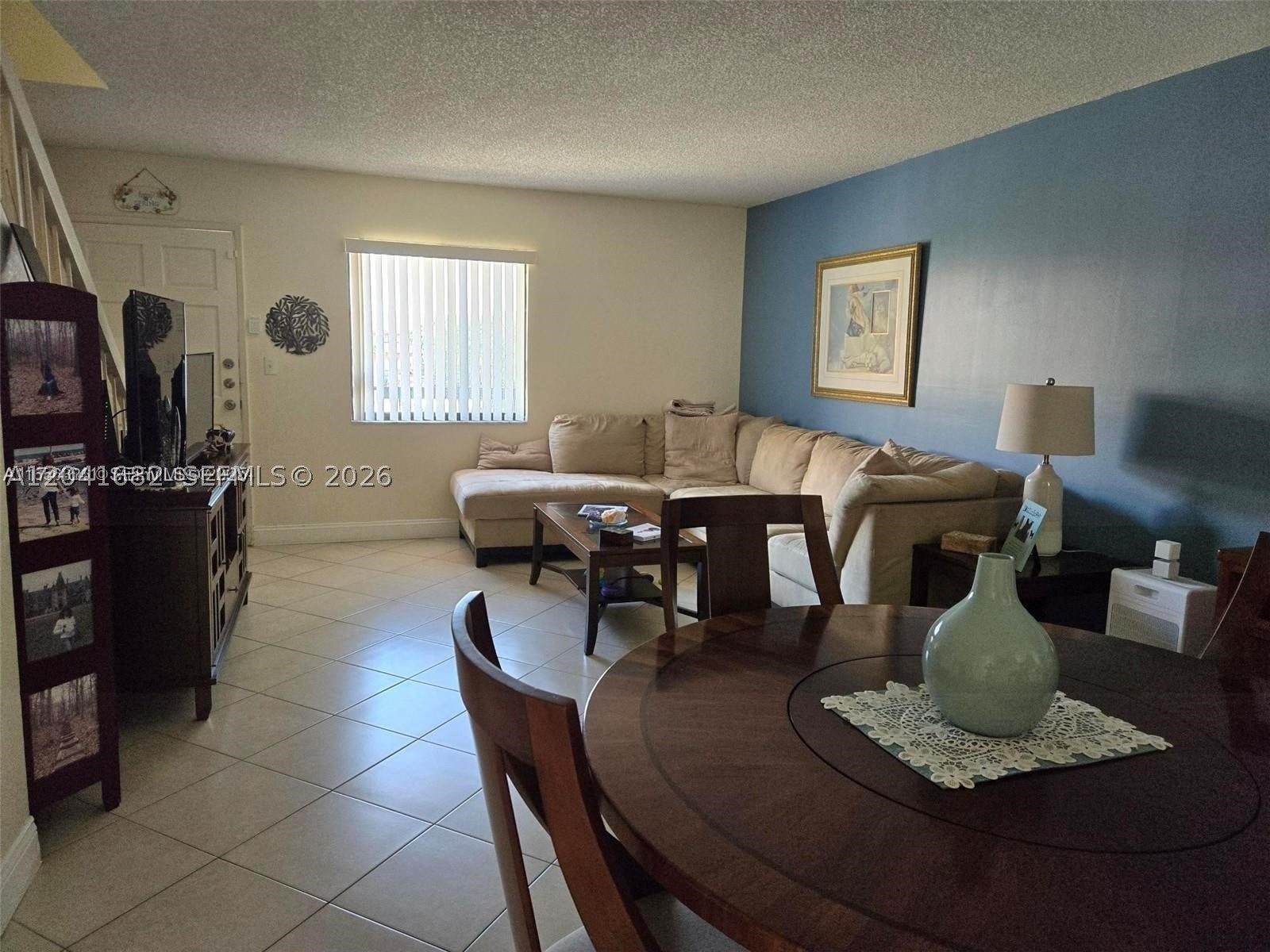 2174 W 60th St 17205