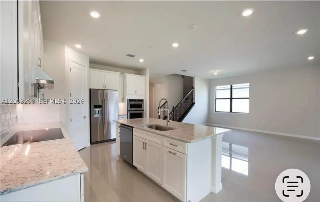 Photo of 7810 NW 79th Ter #7810, Tamarac, FL 33321 (MLS # A12093298)