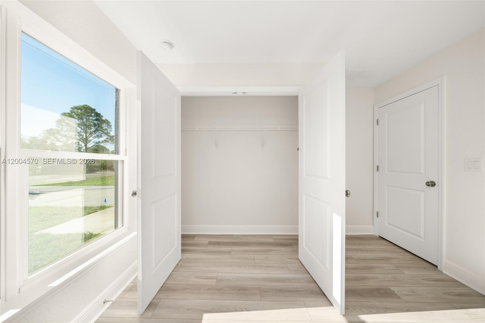 SUN N LAKE SEB UNIT 16 - Residential