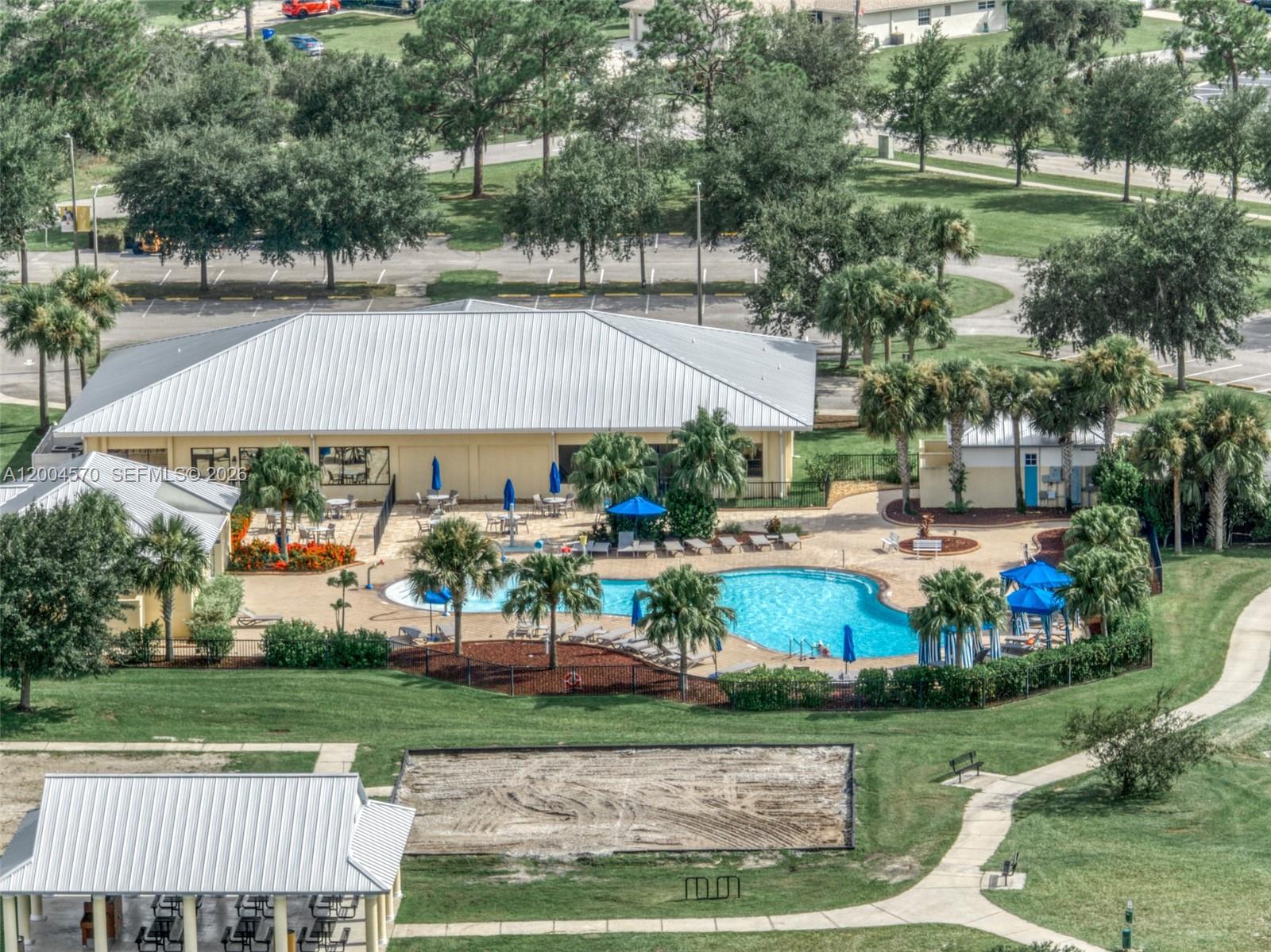SUN N LAKE SEB UNIT 16 - Residential