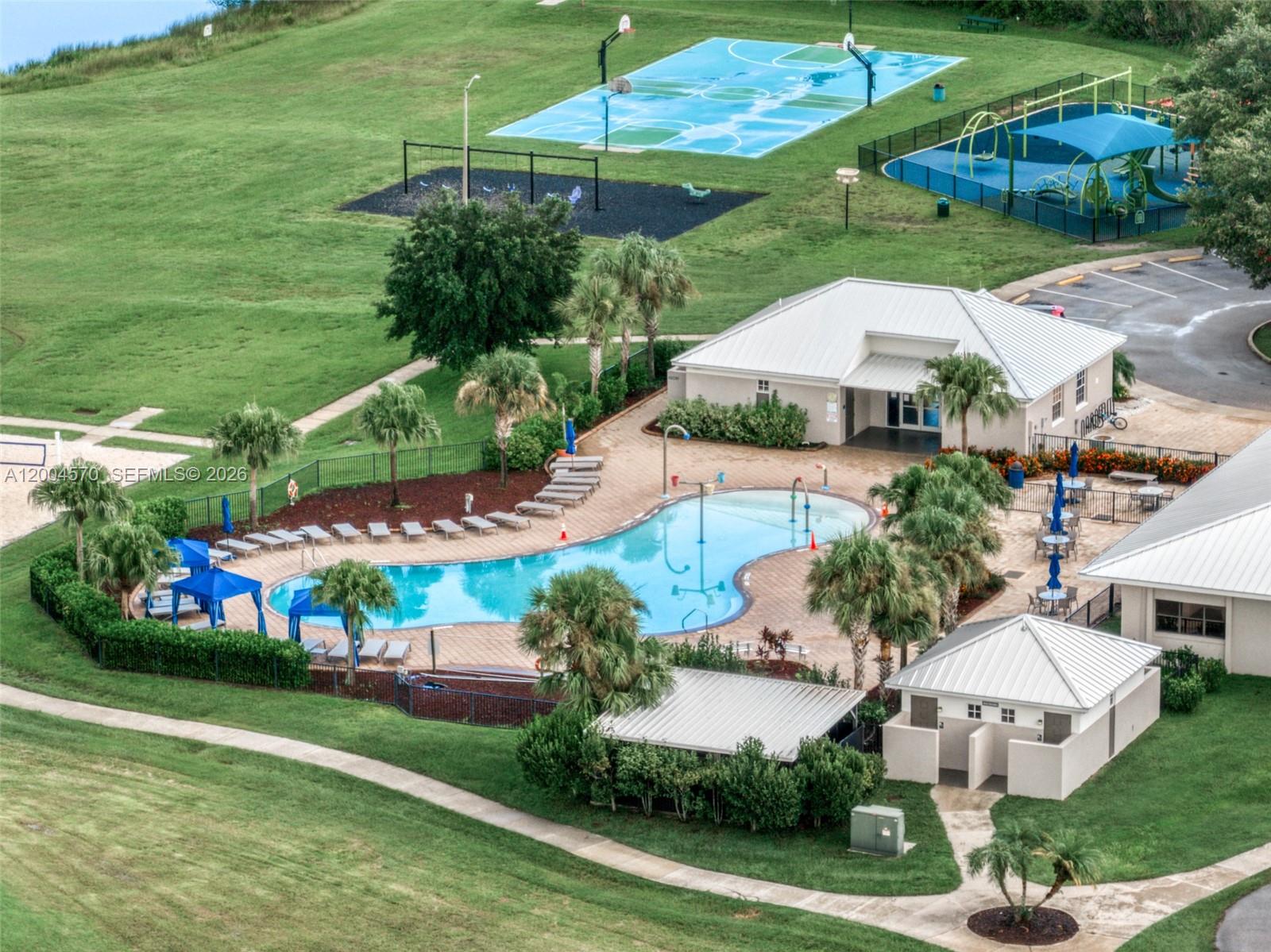 SUN N LAKE SEB UNIT 16 - Residential