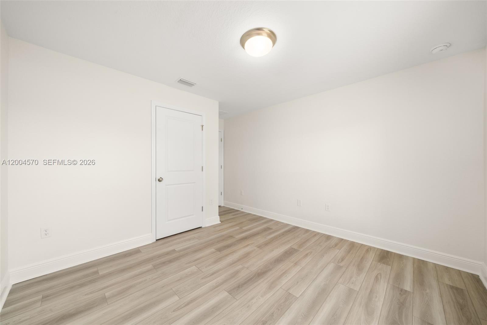 SUN N LAKE SEB UNIT 16 - Residential