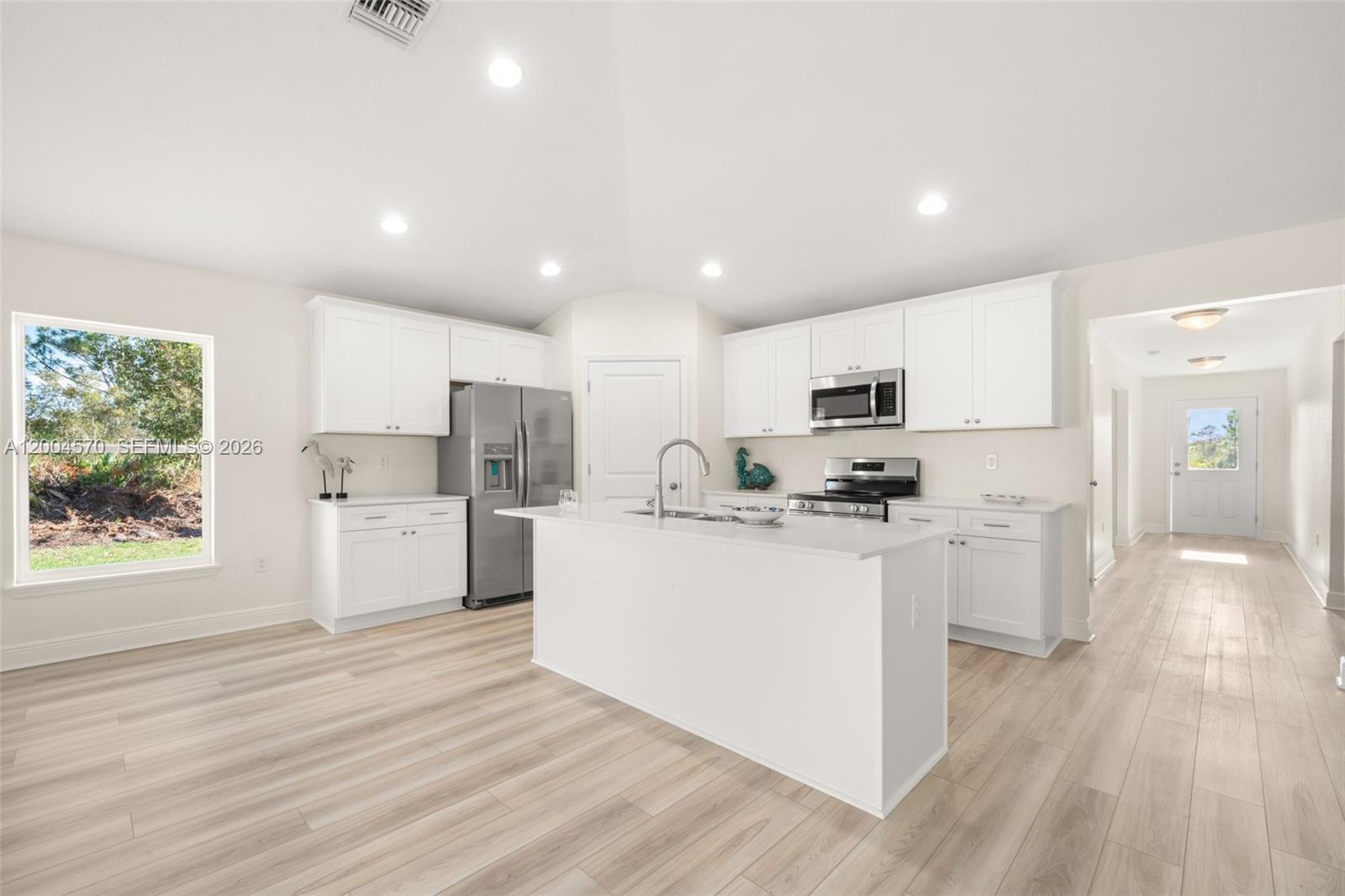 SUN N LAKE SEB UNIT 16 - Residential