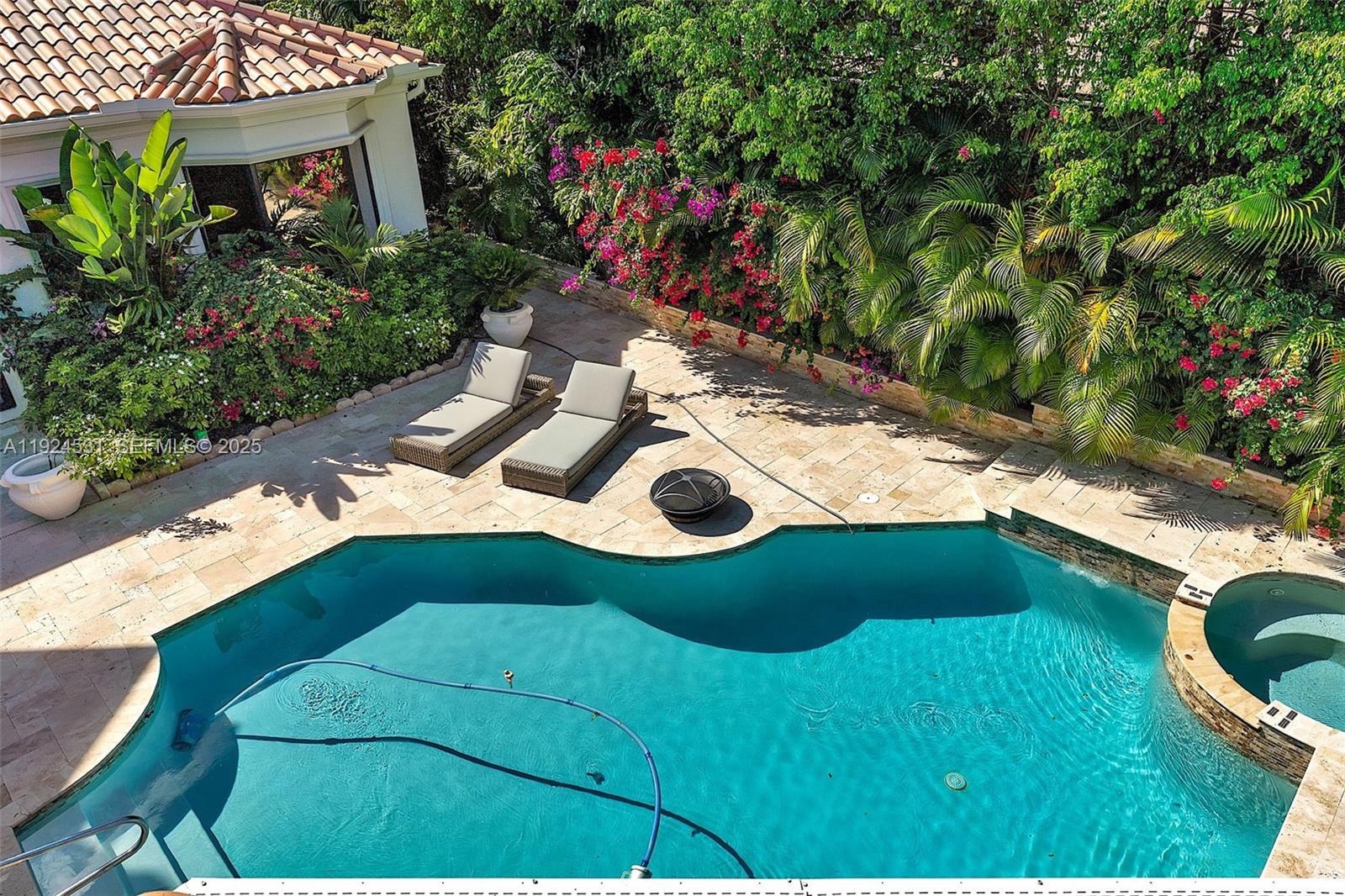 SANCTUARY - Residential