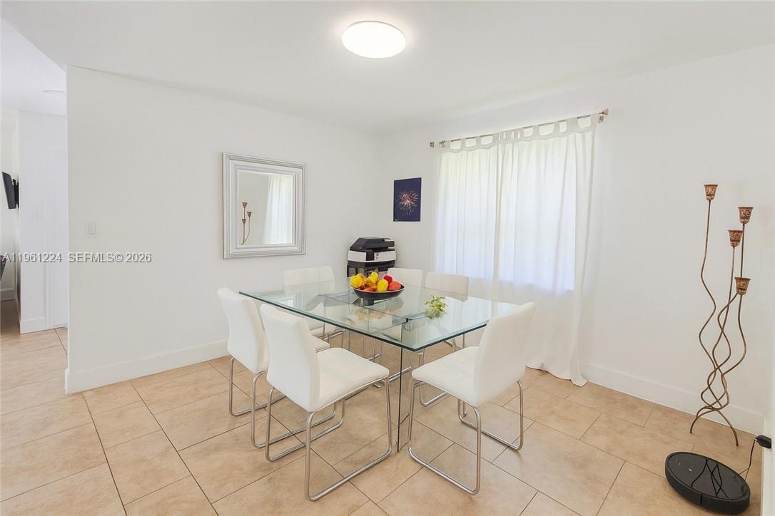 GOLDEN GATE CITY - Residential