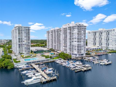 A home in Aventura