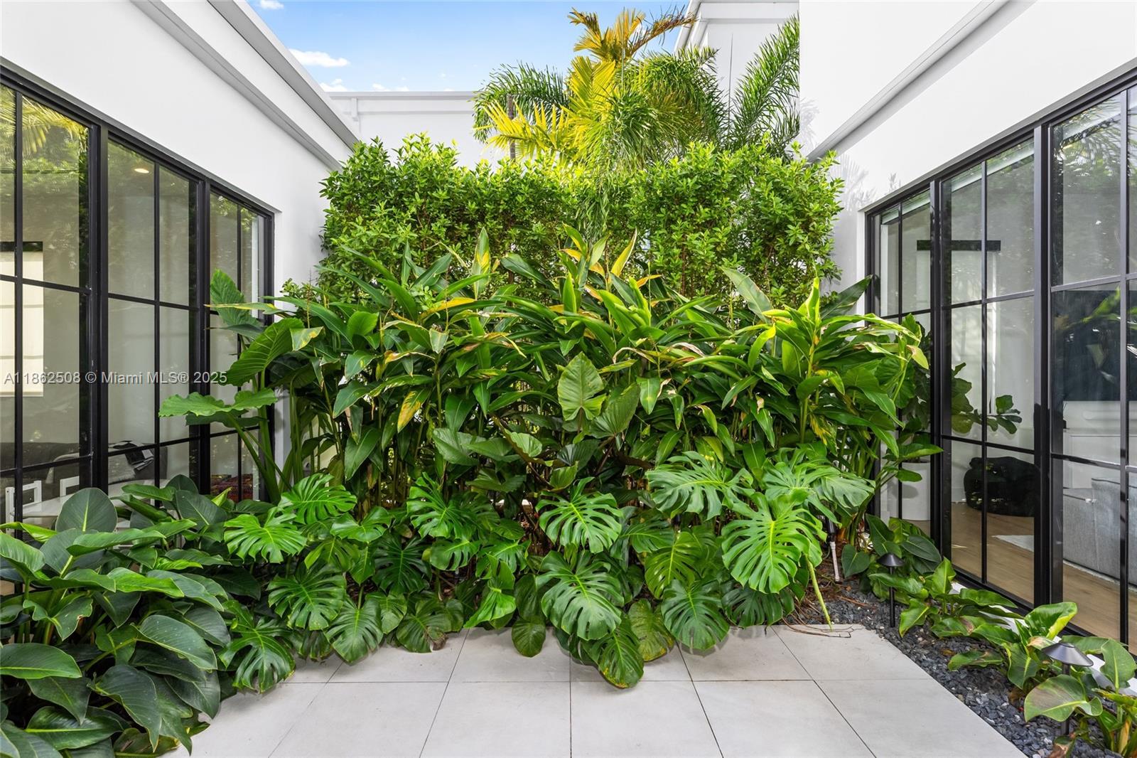 BELLE MEADE FCP - Residential Lease