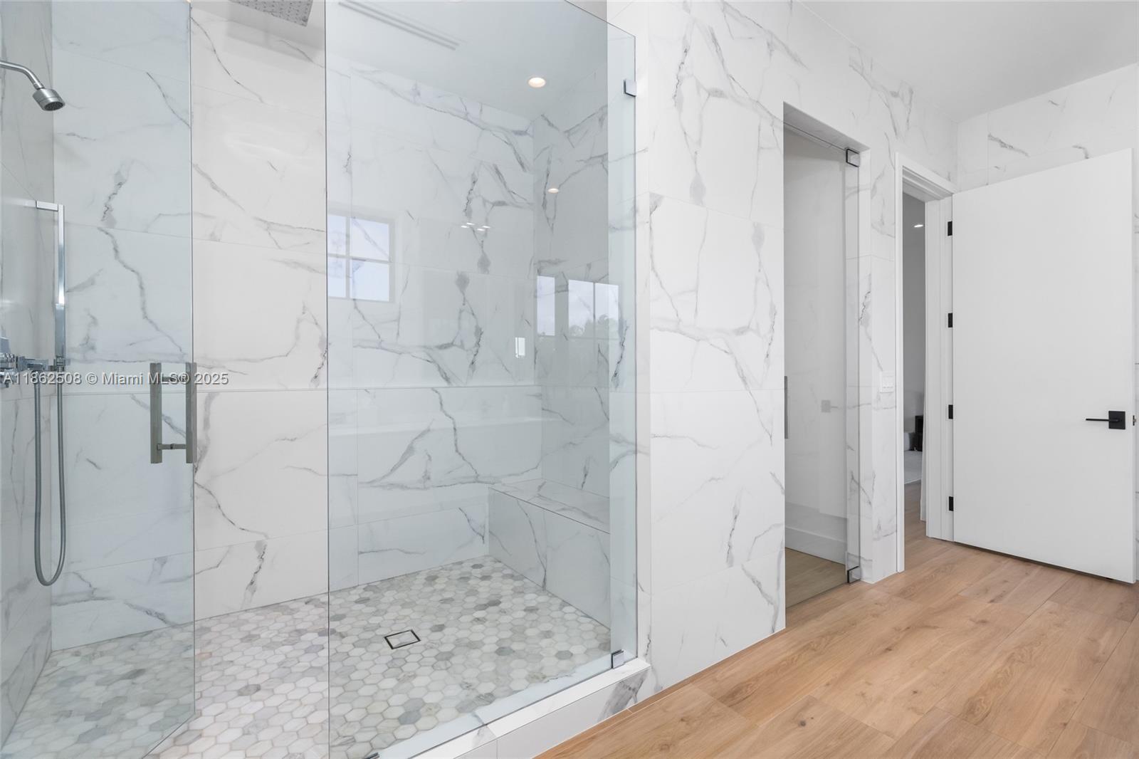 BELLE MEADE FCP - Residential Lease