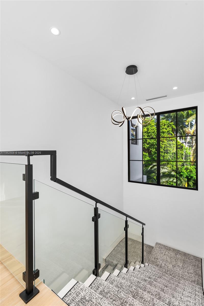 BELLE MEADE FCP - Residential Lease