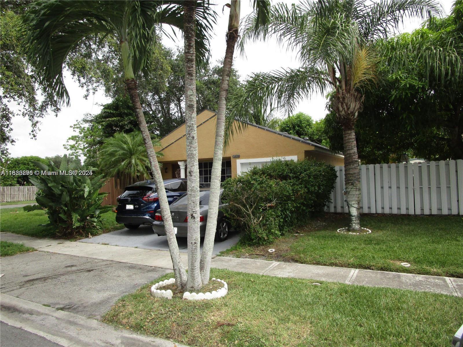 1490 SW 85th Ter