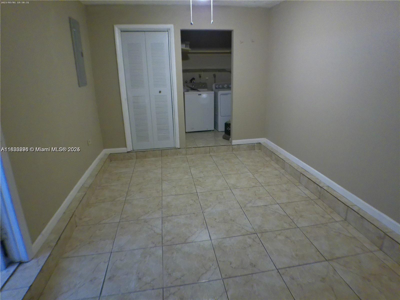 1490 SW 85th Ter