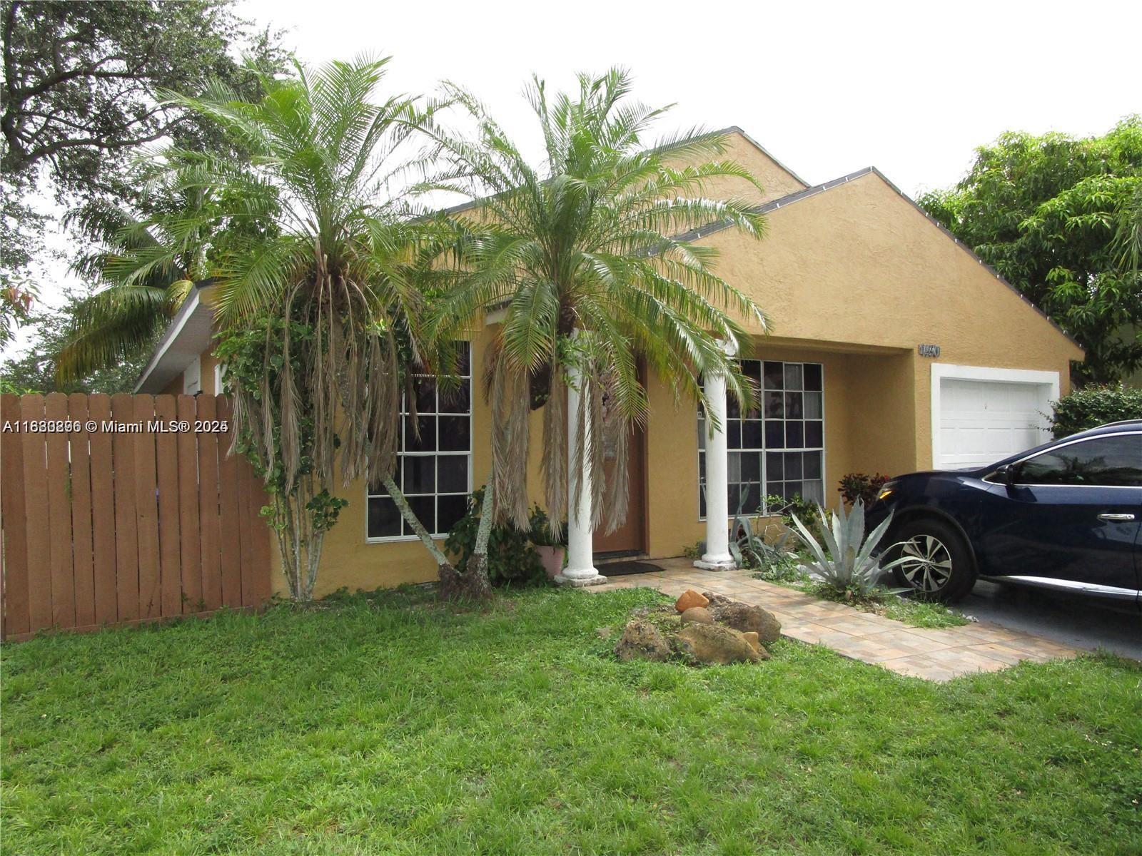 1490 SW 85th Ter