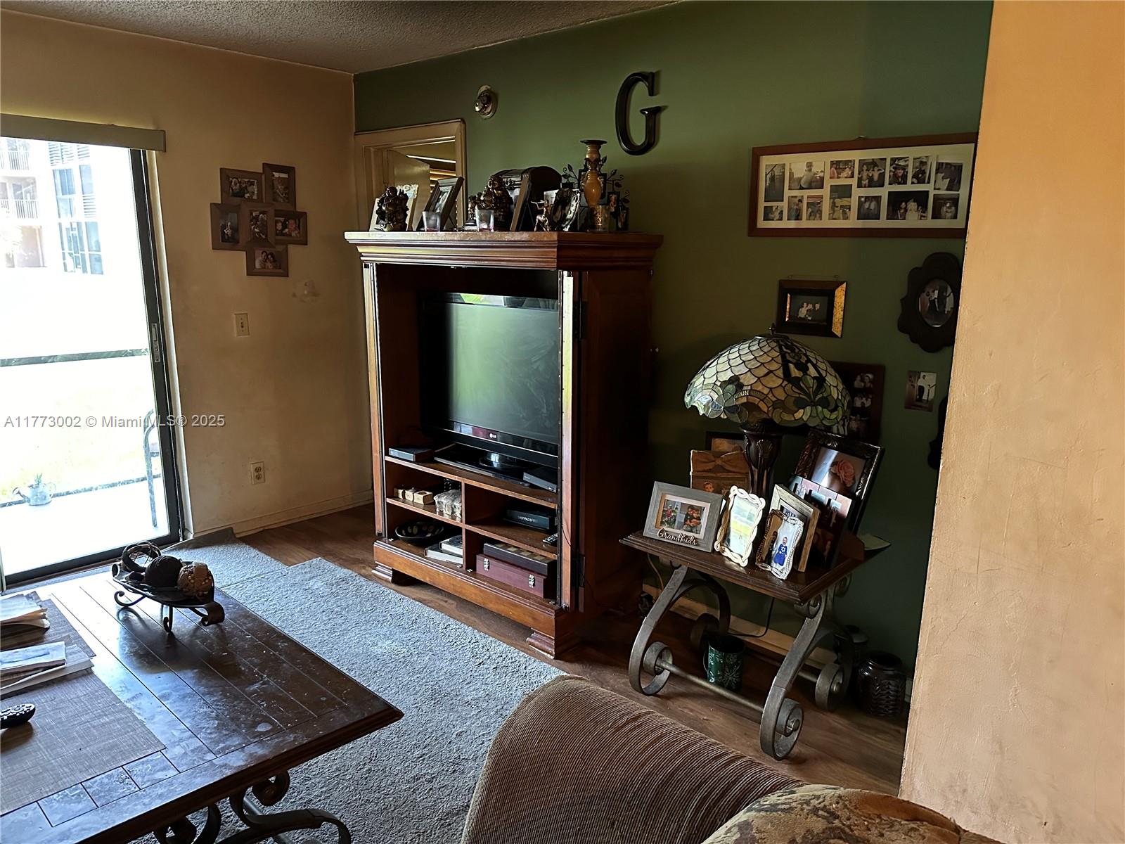 SUNRISE LAKES 176 CONDO - Residential