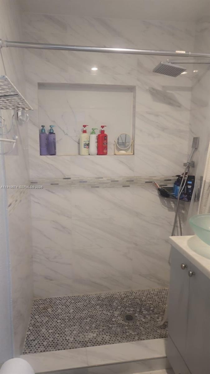 GUAVA GROVE ESTATES 1ST A - Residential