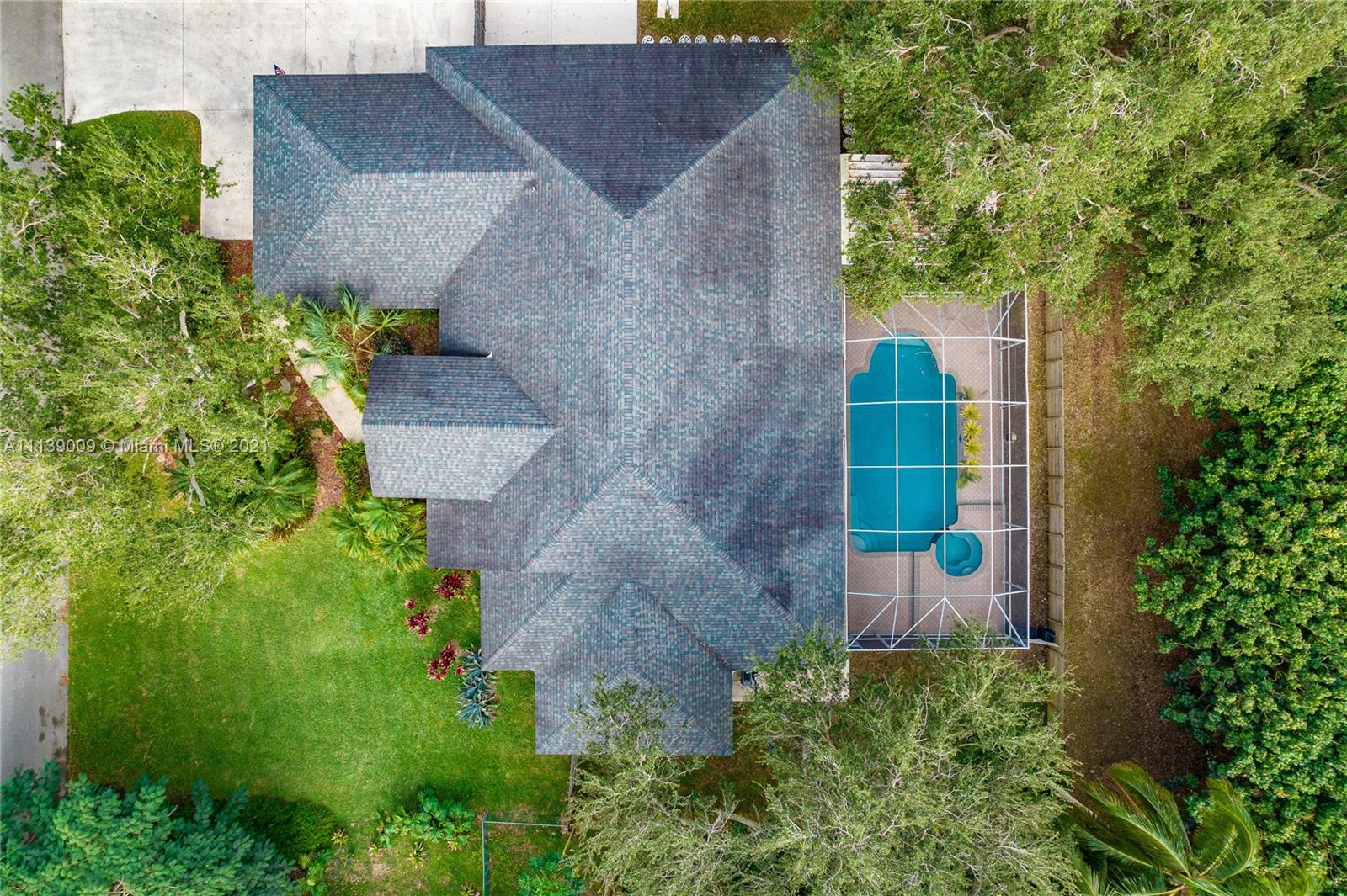 COUNTRY RIDGE ESTATES - Residential