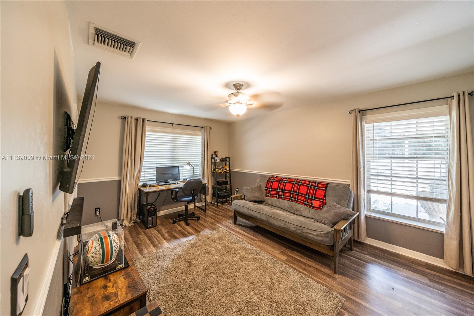 COUNTRY RIDGE ESTATES - Residential