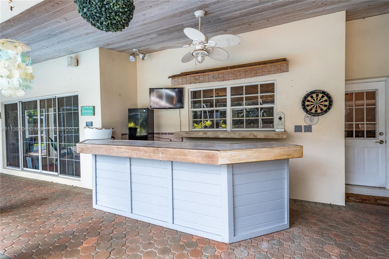 COUNTRY RIDGE ESTATES - Residential