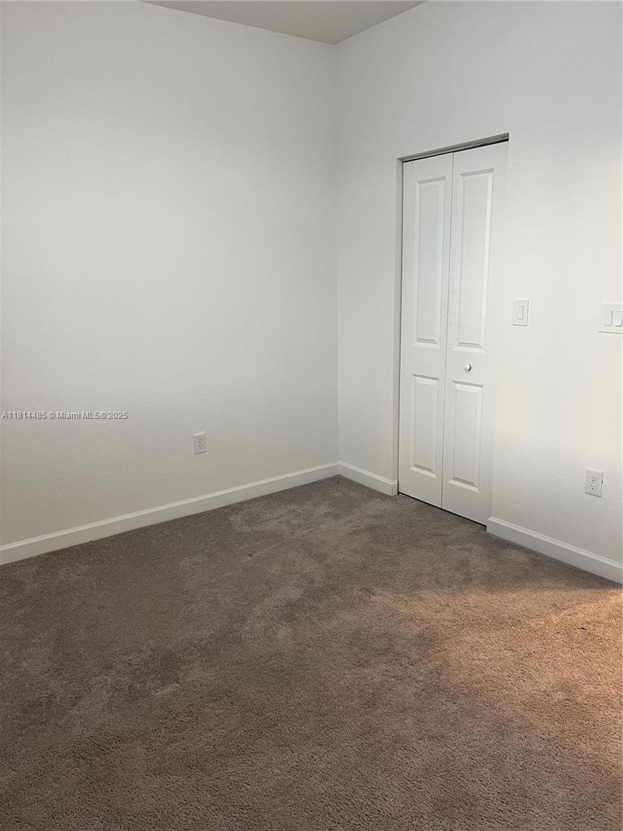 VIA VENTURA NEIGHBORHOOD - Residential Lease