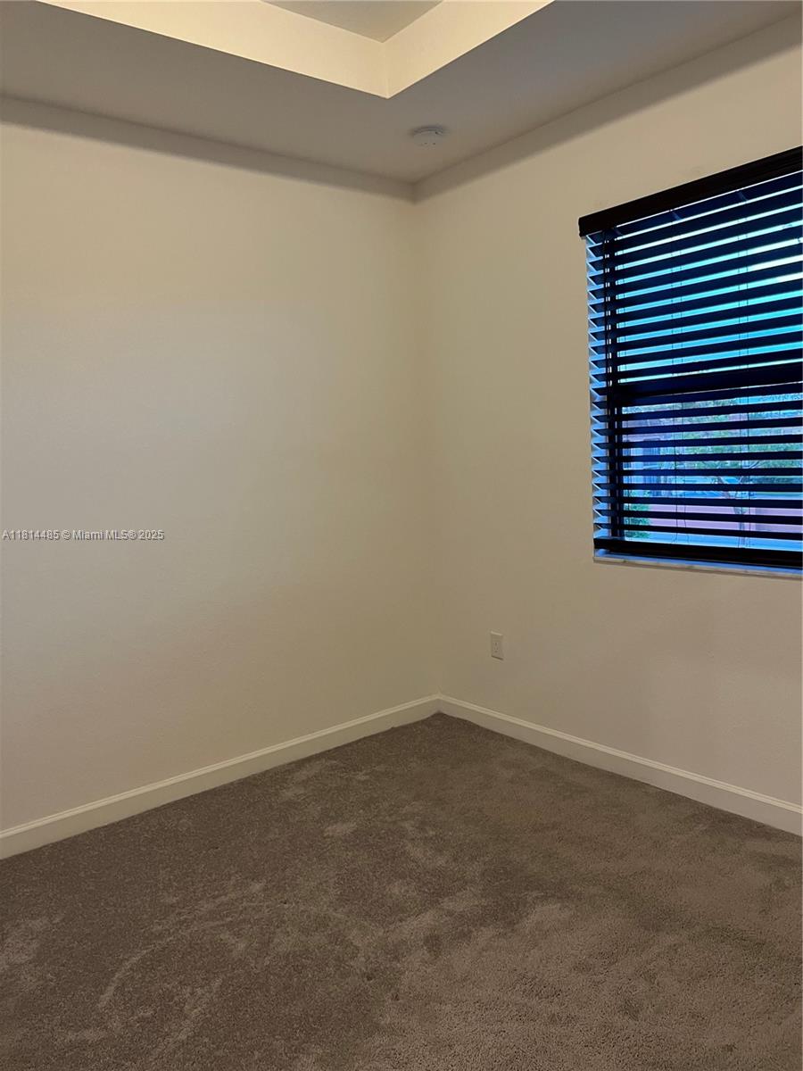 VIA VENTURA NEIGHBORHOOD - Residential Lease