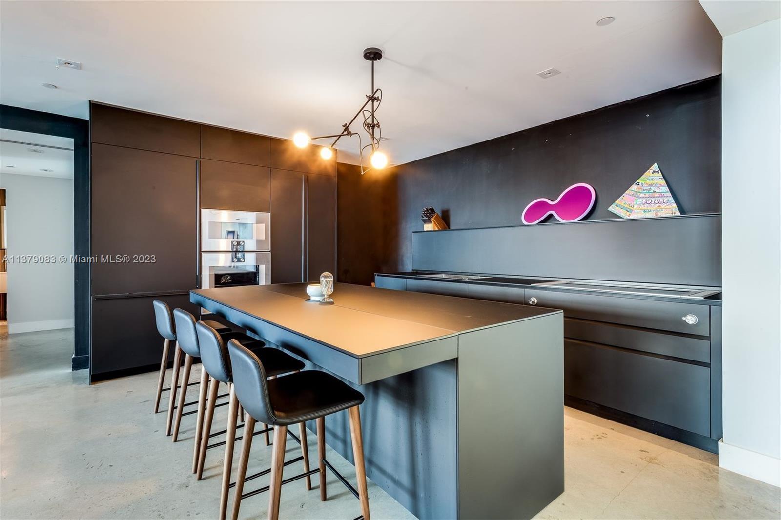 PARC LOFTS CONDO - Residential