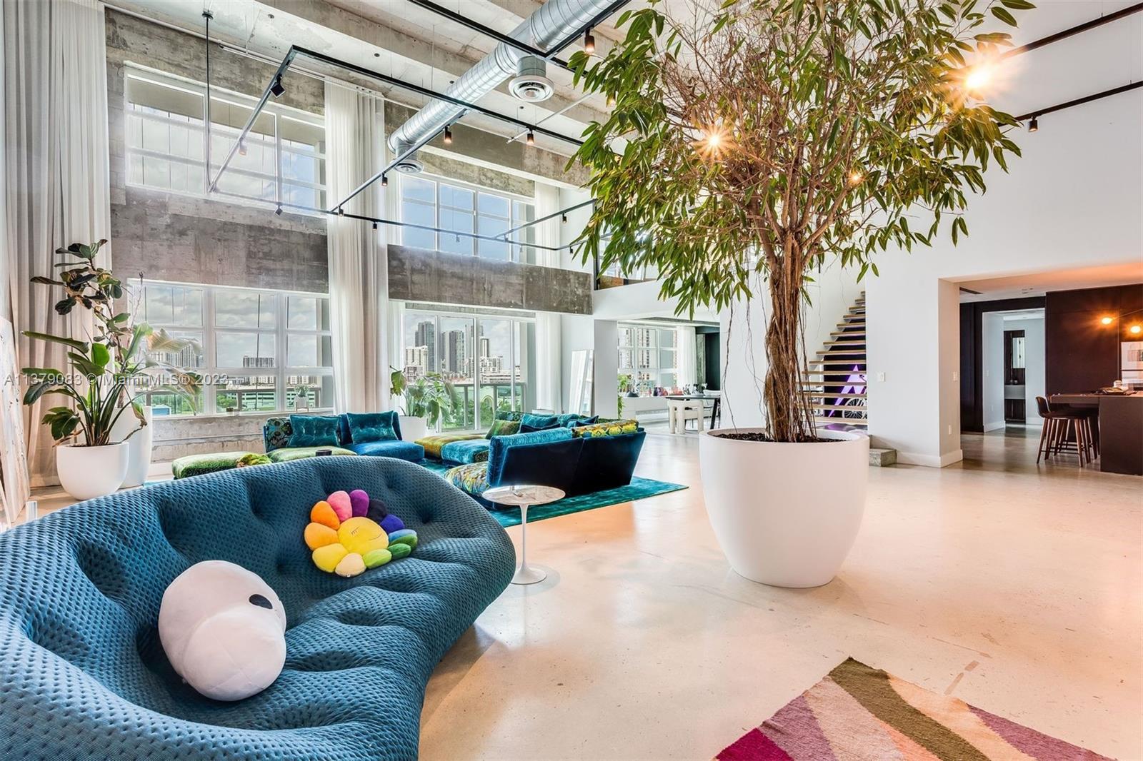 PARC LOFTS CONDO - Residential