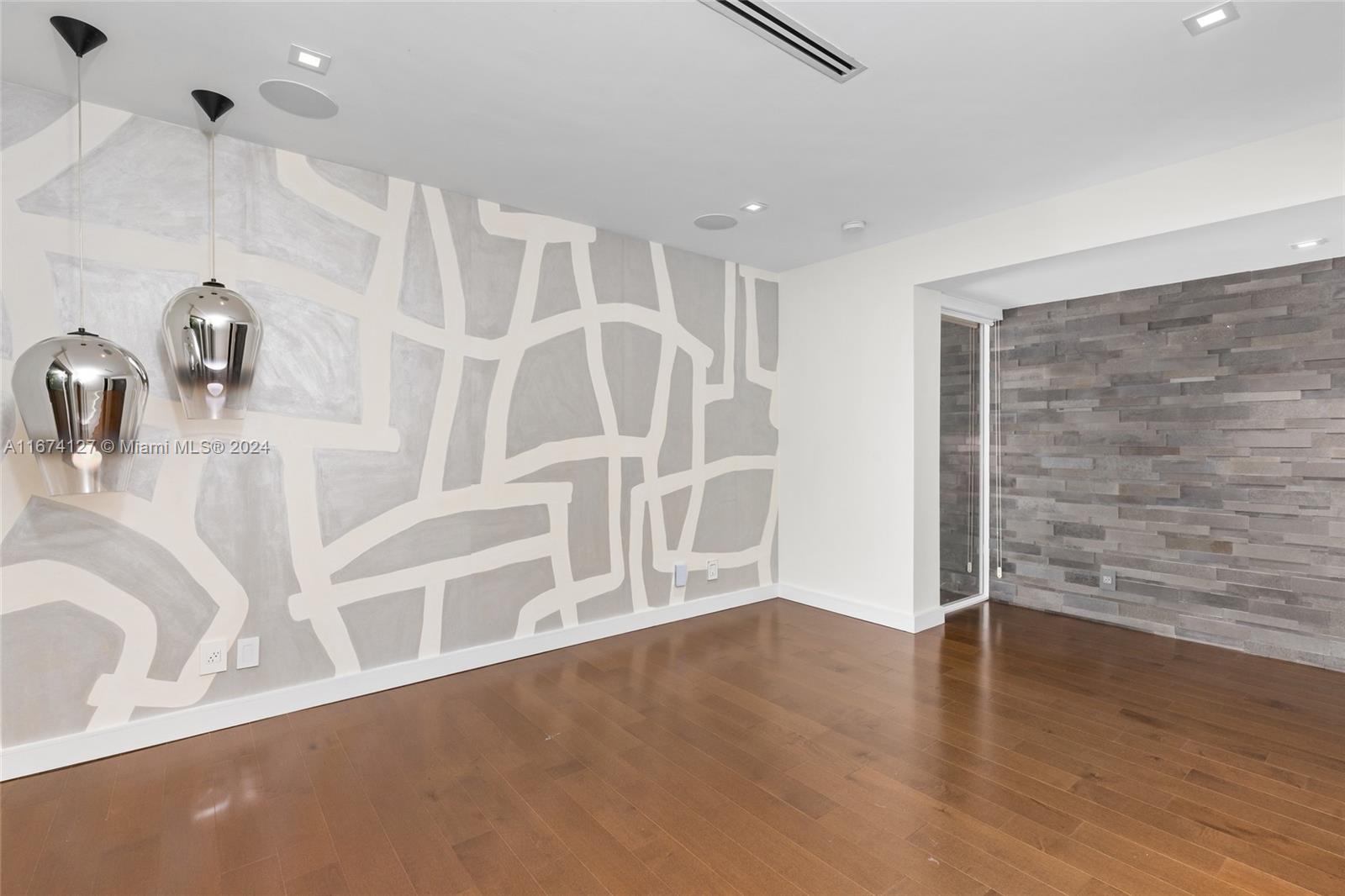 LANDINGS SECOND SEC - Residential