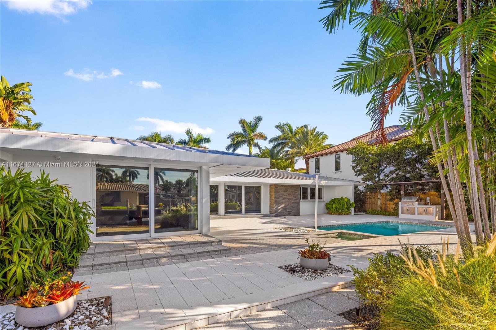 LANDINGS SECOND SEC - Residential